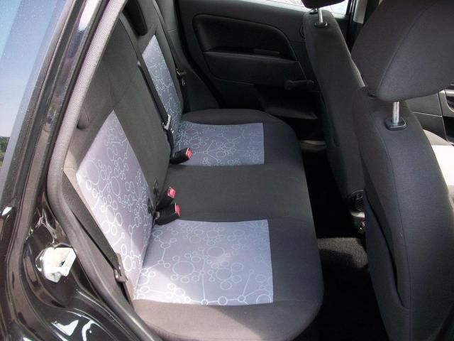 2006 Ford Fiesta 1.25 Style 5dr 1 Owner, Low Mileage image 9