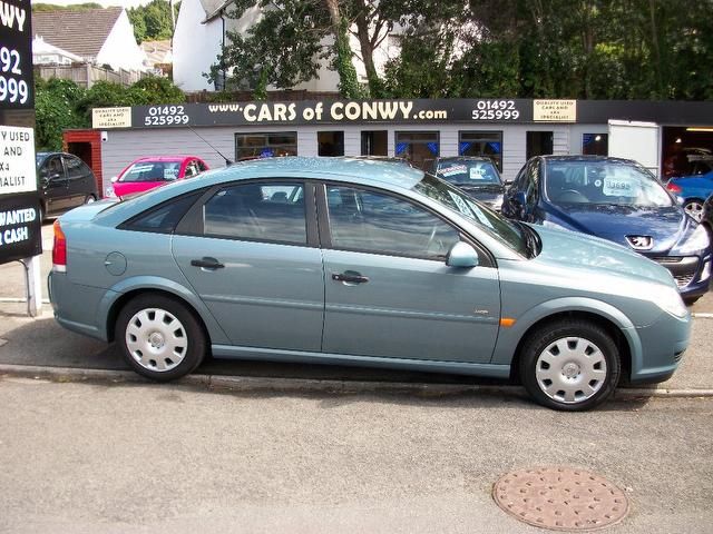 2006 Vauxhall Vectra 1.9 CDTi 16v Life 5dr Full Main Dealer Service image 3