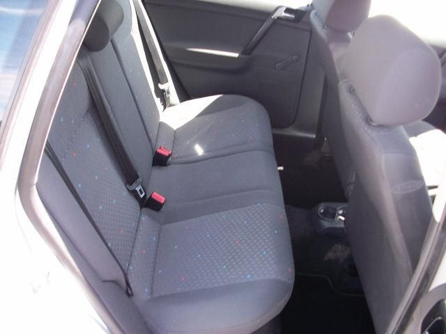 2005 Volkswagen Polo 1.4 Twist 5dr Low Insurance image 9