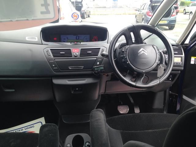 2008 Citroen GRAND C4 PICASSO 2.0 HDi 16v Exclusive EGS 5dr FSH! image 8