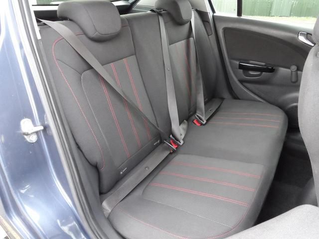 2009 Vauxhall Corsa 1.2i SXi 5dr FSH! LOW MILAGE! FREE WARRANTY image 6
