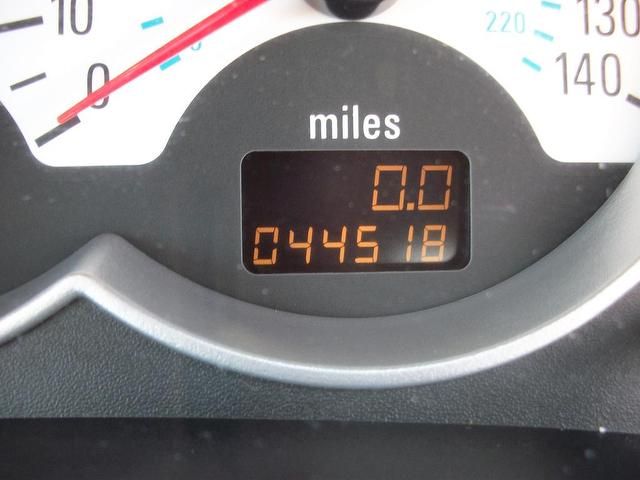 2006 Vauxhall Corsa 1.2 i 16v SXi 3dr Low Mileage and Insurance image 10