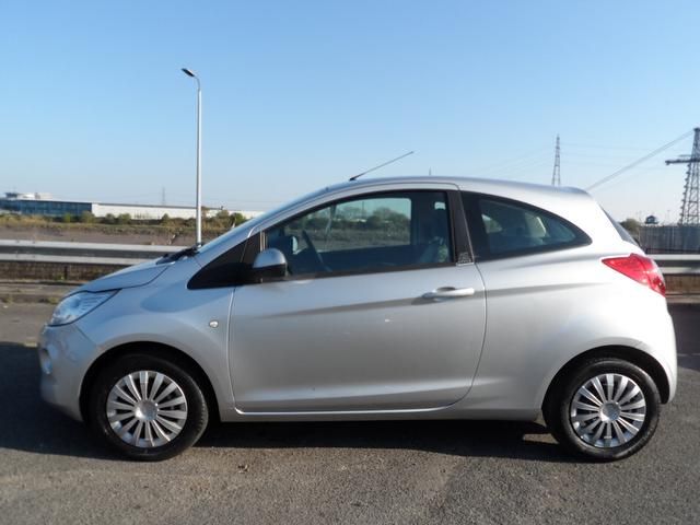 2010 Ford KA 1.2 Style 3dr ECONOMICAL!! image 3