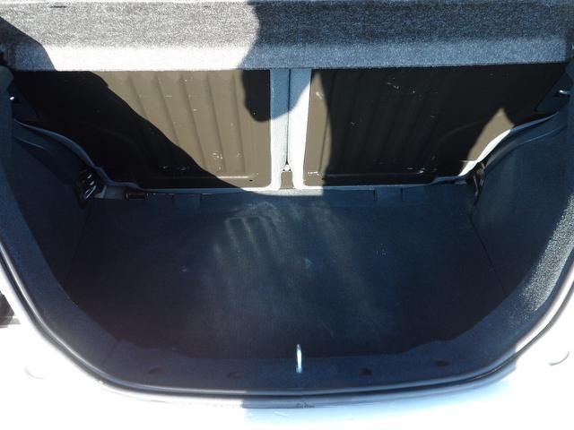 2010 Ford KA 1.2 Style 3dr ECONOMICAL!! image 9