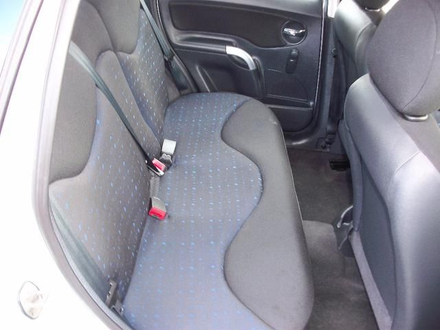 2006 Citroen C3 1.4 HDi Desire 5dr image 9