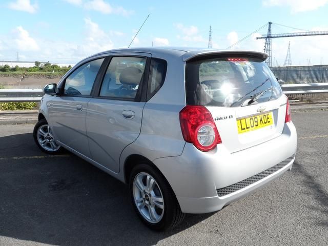 2009 Chevrolet Aveo 1.4 LT 5dr LOW MILES, VERY CLEAN EXAMPLE image 3