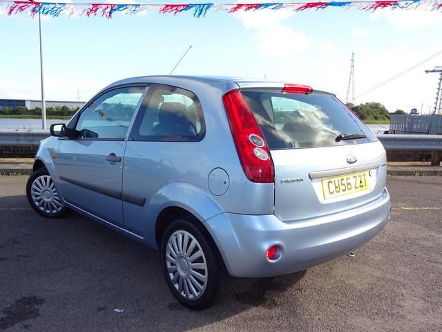 2006 Ford Fiesta 1.25 Style 3dr FSH! CLEAN CAR! image 2