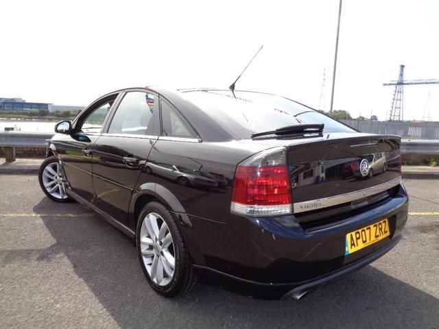 2007 Vauxhall Vectra 1.8 i VVT SRi 5dr SERVICE HISTORY! LONG MOT! image 3