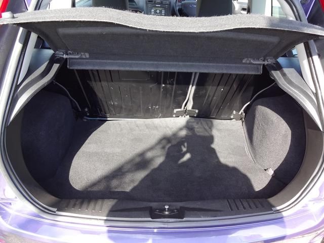 2006 Ford Fiesta 1.4 Zetec 3dr Service History! image 8