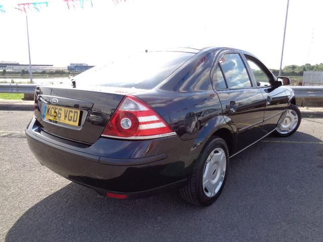 2007 Ford Mondeo 1.8 LX 5dr FSH! EXTREMELY CLEAN FOR YEAR! image 3