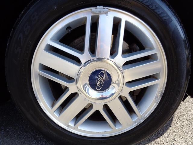 2005 Ford Focus 2.0 TDCi Ghia 5dr CLEAN DIESEL HATCH image 10