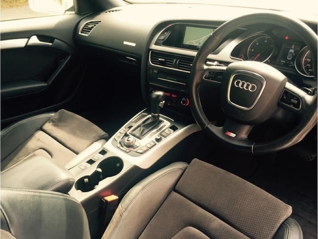 2010 Audi A5 2.7 TDI S Line 2dr Multitronic FSH Sat Nav Phone Prep image 11