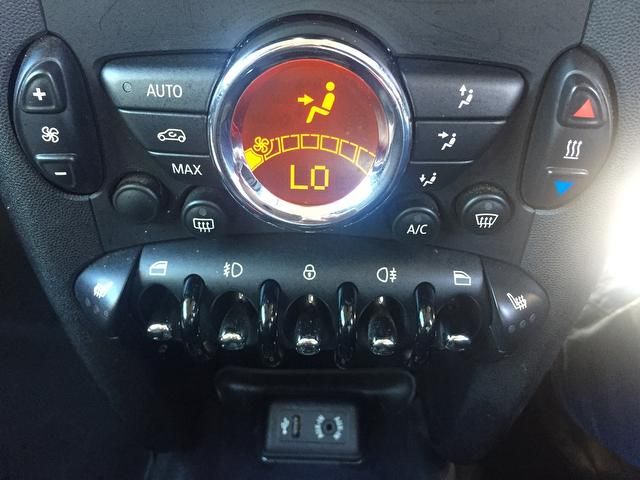 2012 MINI Clubman 2.0TD (Chili) Cooper SD 5dr 5 stamp image 6