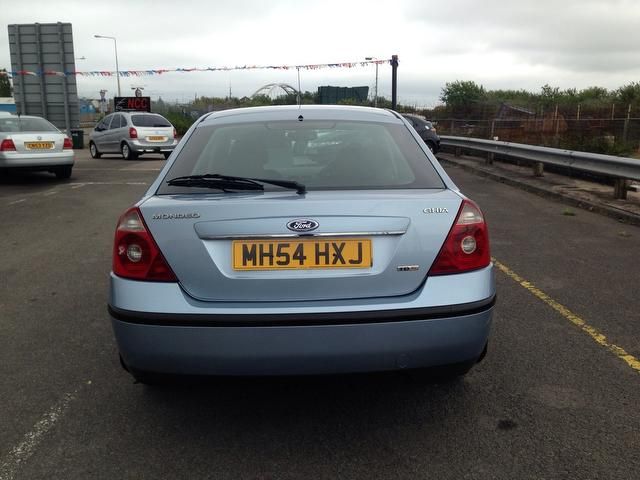 2005 Ford Mondeo 2.0 TDCi Ghia 5dr CLEAN, DIESEL HATCH image 3