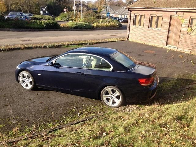 2007 BMW 3 SERIES 330d SE 2dr Step Auto 3.0 Full cream Leather /5 stamps image 3