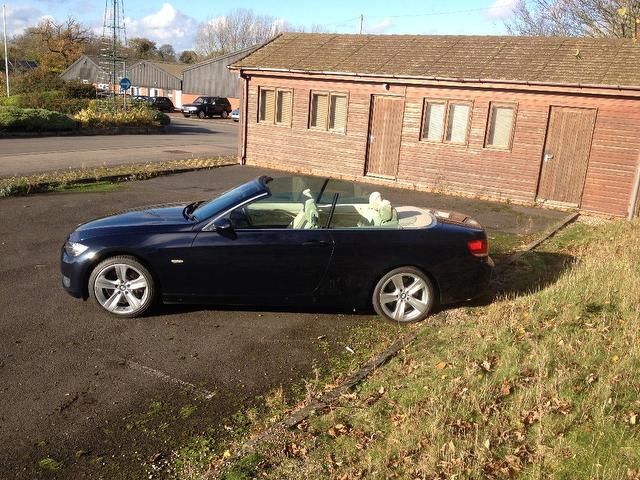 2007 BMW 3 SERIES 330d SE 2dr Step Auto 3.0 Full cream Leather /5 stamps image 7