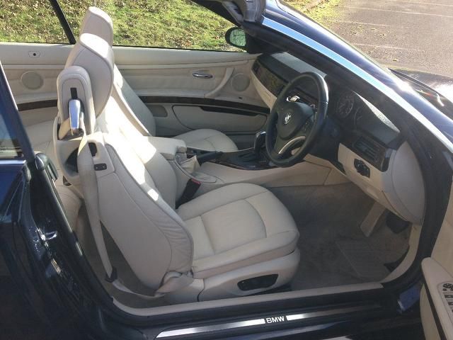 2007 BMW 3 SERIES 330d SE 2dr Step Auto 3.0 Full cream Leather /5 stamps image 10