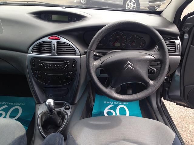 2004 Citroen C5 2.0 HDi VTR 5dr NICE CLEAN ESTATE!! image 9