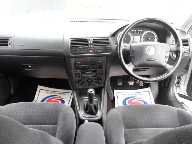 2003 Volkswagen Bora 2.0 S 4dr FVWSH! 1 OWNER! CLEAN CAR! image 4