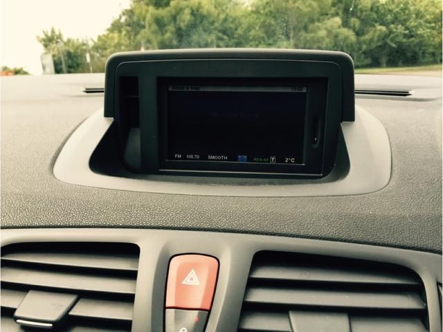 2010 Renault Megane 1.4 TCe Dynamique 2dr (Tom Tom) 1 lady owner /sat nav image 10