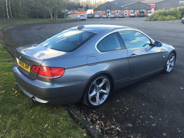 2006 BMW 3 SERIES 3.0 335i SE 2dr Sat nav, bluetooth, 2 keys image 4