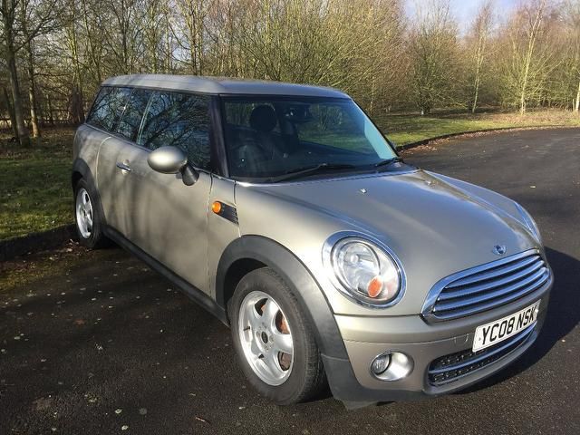 2008 MINI Clubman 1.6 D Cooper 5dr Full Leather image 2