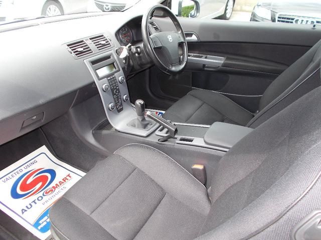 2010 Volvo C30 1.6 D DRIVe S 2dr image 8