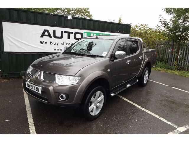 2011 Mitsubishi L200 2.5DI-D Barbarian Pickup 4dr image 1