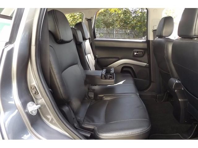 2007 Citroen C-Crosser 2.2 HDi Exclusive 5dr image 7