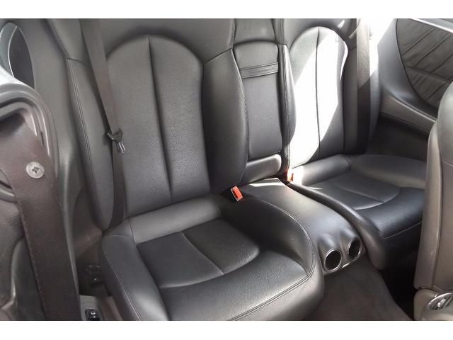2003 Mercedes-Benz CLK 3.2 CLK320 Avantgarde 2dr image 7