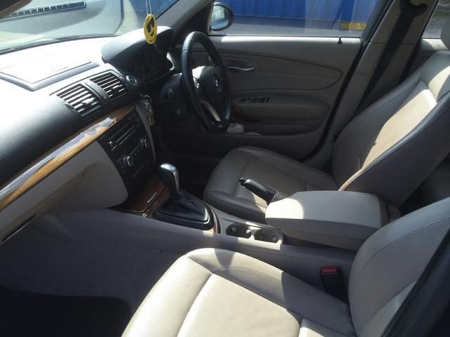 2007 BMW 1 SERIES 2.0 120d SE 5dr image 5