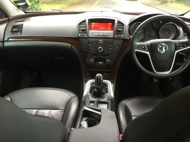 2009 Vauxhall Insignia 2.0 CDTi 16v Elite 5dr image 8