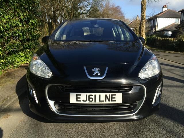 2011 Peugeot 308 1.6 e-HDi Allure 5dr image 4