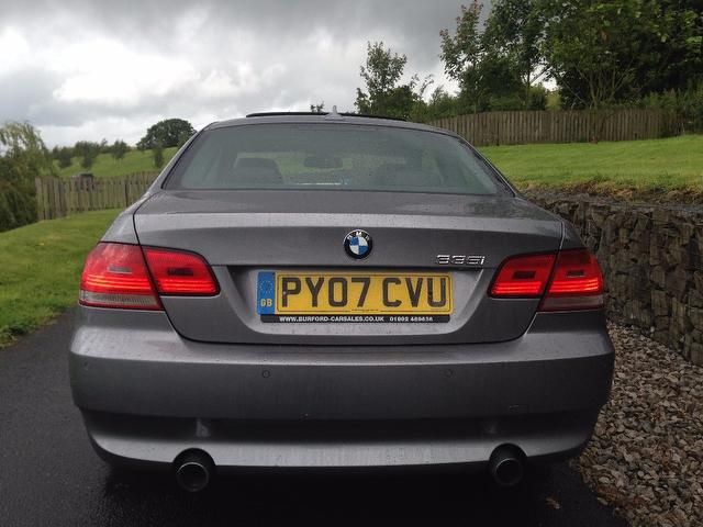 2007 BMW 3 SERIES 3.0 335i SE 2dr image 3