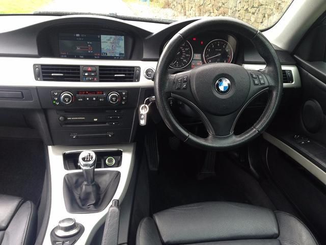 2007 BMW 3 SERIES 3.0 335i SE 2dr image 6