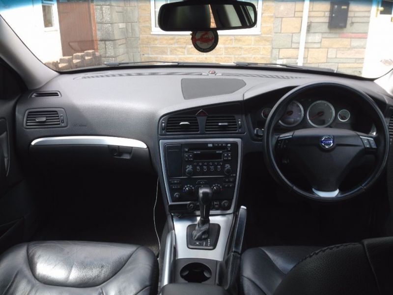 2007 Volvo XC70 image 4