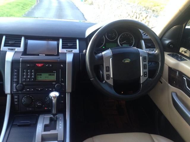 2012 Land Rover Range Rover Sport 2.7 TD V6 S 5dr image 8