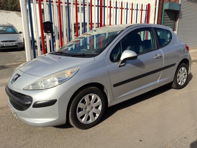 2006 Peugeot 207 1.4 16v S 3dr 12 MONTHS MOT image 2