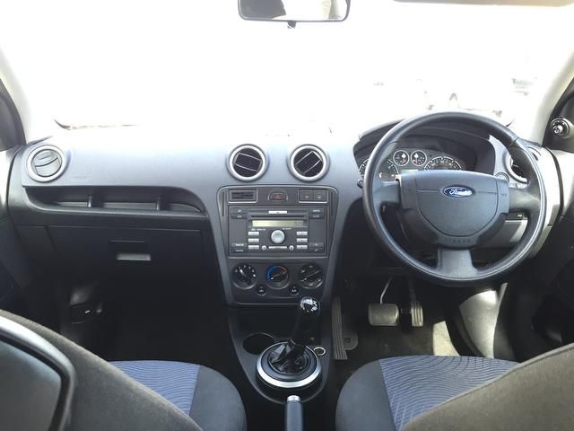 2006 Ford Fusion 1.4 Zetec Climate Durashift EST 5dr image 6