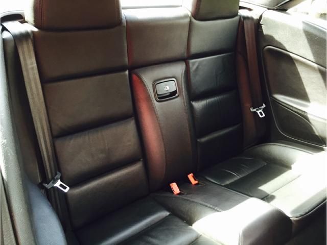 2007 Volkswagen EOS 2.0 TDI Sport DSG 2dr image 8