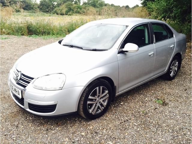 2006 Volkswagen Jetta 2.0 TDI SE DSG 4dr image 1