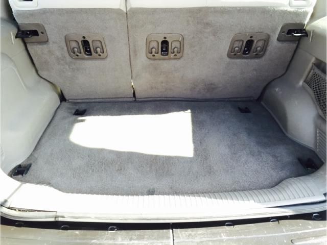 2004 Jeep Cherokee 2.5 CRD Limited Station Wagon 5dr image 9