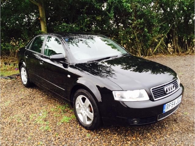 2004 Audi A4 2.0 SE 4dr FULL LEATHER SAT NAV PDC image 2