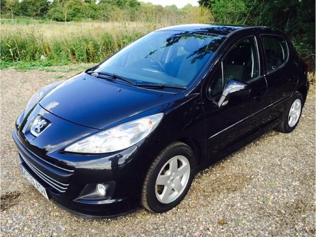 2009 Peugeot 207 1.4 VTi Sport 5dr image 1