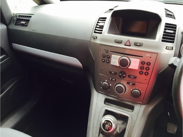 2006 Vauxhall Zafira 1.8 i 16v Active 5dr image 7