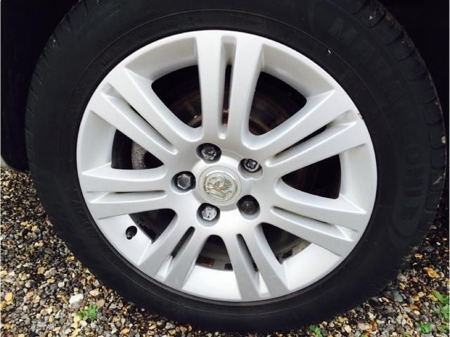 2006 Vauxhall Zafira 1.8 i 16v Active 5dr image 8