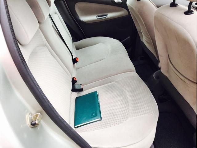 2004 Peugeot 206 1.4 (Dig A/C & Climate Control) SE 5dr image 5