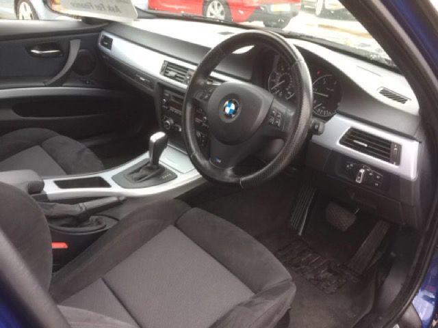 2009 BMW 3 SERIES 2.0 318D M SPORT 4d AUTO 141 BHP image 7