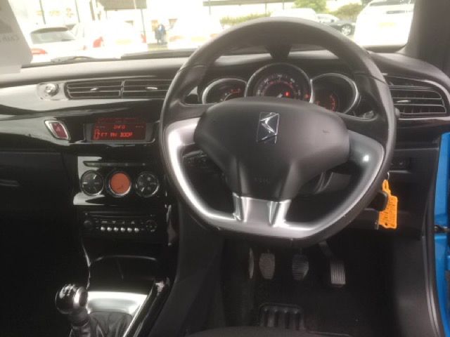 2012 CITROEN DS3 1.6 E-HDI DSTYLE PLUS 3d 90 BHP image 7