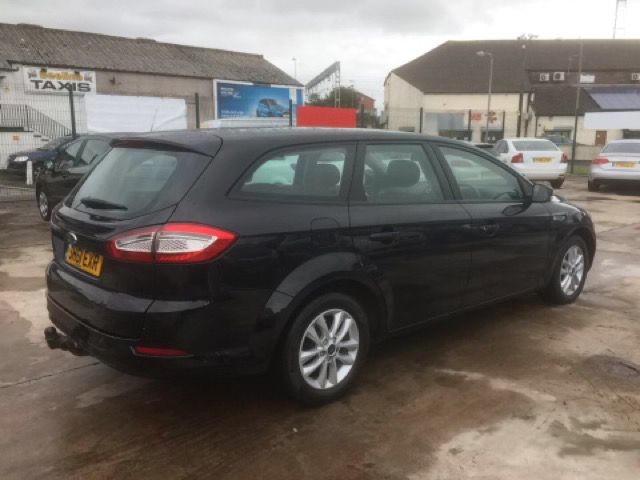 2011 FORD MONDEO 2.0 TDCI ZETEC ESTATE 5d 138 BHP image 5
